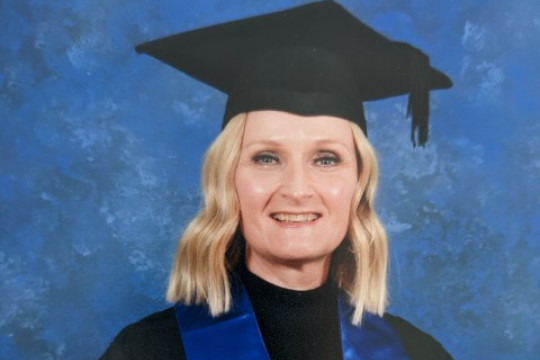 Lisa Rafferty Grad Pic 1